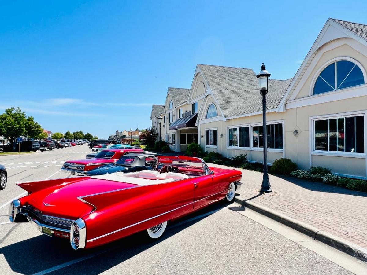 Court Plaza Inn & Suites Of Mackinaw Mackinaw City Zewnętrze zdjęcie