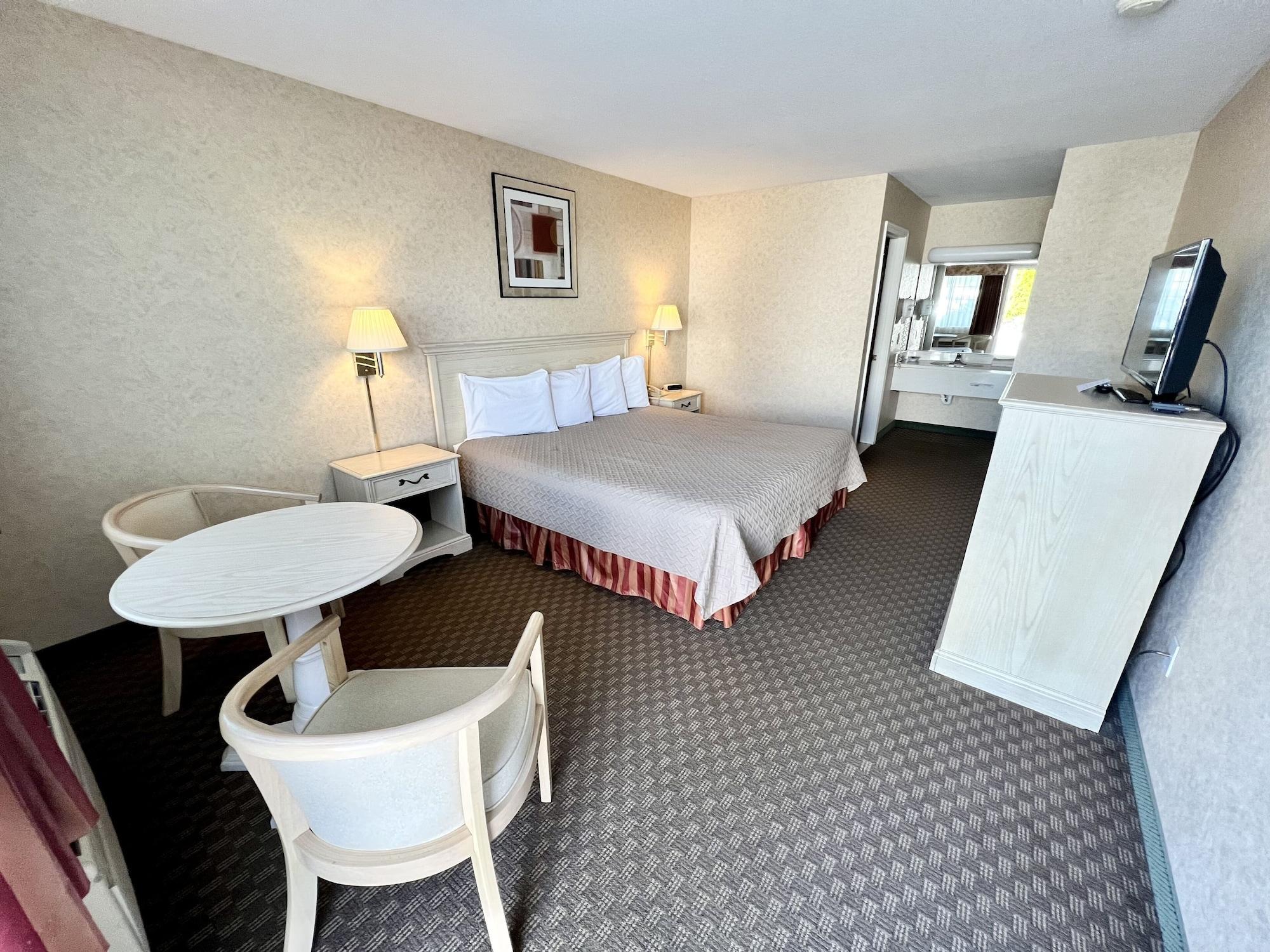 Court Plaza Inn & Suites Of Mackinaw Mackinaw City Zewnętrze zdjęcie